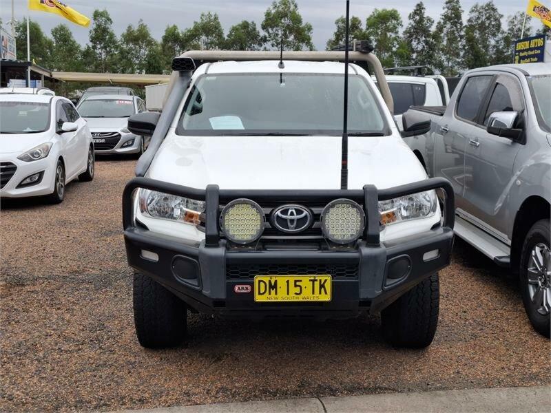 2017 Toyota Hilux GUN126R SR (4x4) White 6 Speed Automatic Cab Chassis62936662350339111