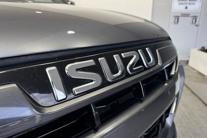 2021 Isuzu D-MAX RG MY21 X-TERRAIN Crew Cab Obsidian Grey 6 Speed Sports Automatic Utility62936656878978112