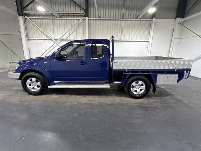2008 Nissan Navara D40 ST-X (4x4) Blue 5 Speed Automatic King Cab Chassis62932714262401113