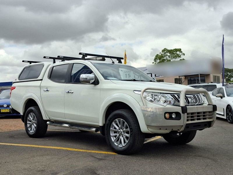 2016 Mitsubishi Triton MQ MY16 GLX Club Cab White 6 Speed Manual Cab Chassis62935689436161110