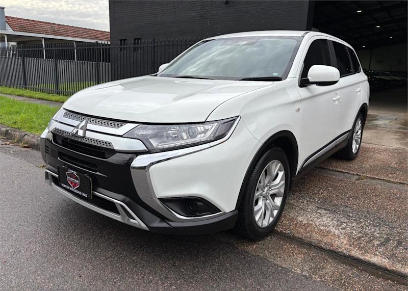2021 Mitsubishi Outlander ZL MY21 ES 2WD White 6 Speed Constant Variable Wagon62882765023875114