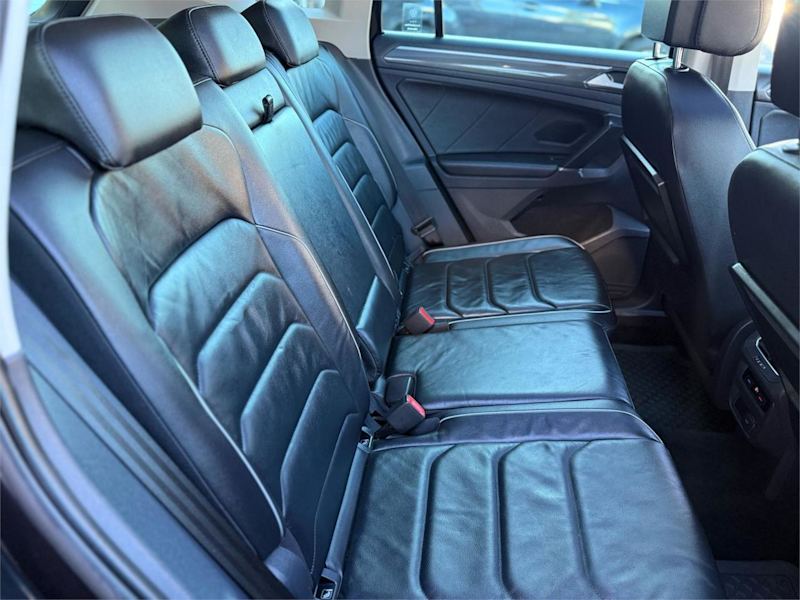 2017 Volkswagen Tiguan 5NA 162 TSI Highline Black 7 Speed Auto Direct Shift Wagon62934694762882111
