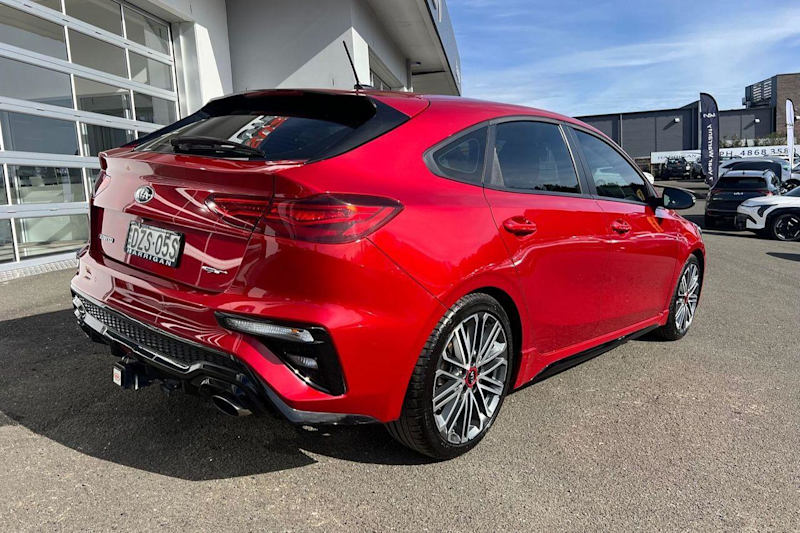 2019 Kia Cerato BD MY19 GT DCT Runway Red 7 Speed Sports Automatic Dual Clutch Hatchback62936658465283114