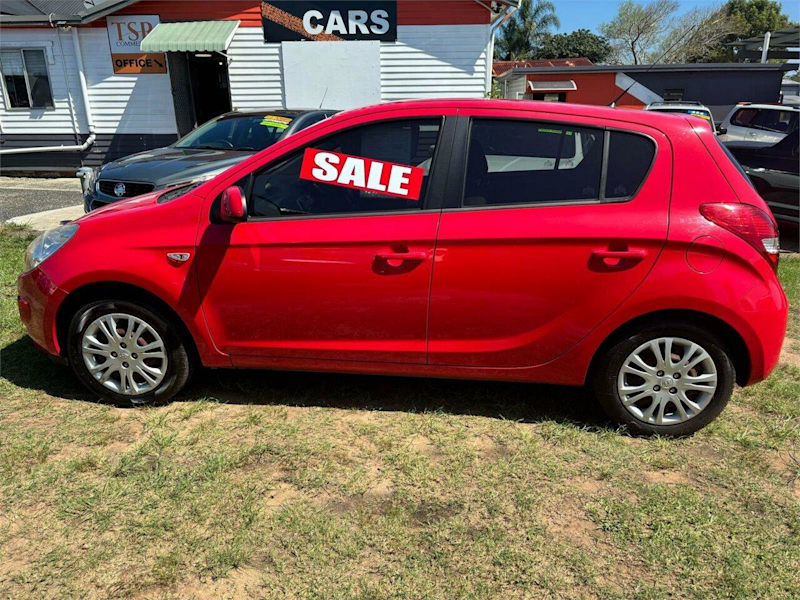 2011 Hyundai i20 PB MY12 Active Red 5 Speed Manual Hatchback62935680784643111