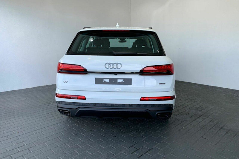 2024 Audi Q7 4M MY25 45 TFSI Tiptronic quattro Carrara White (0q0q) 8 Speed Sports Automatic Wagon62935683450115114