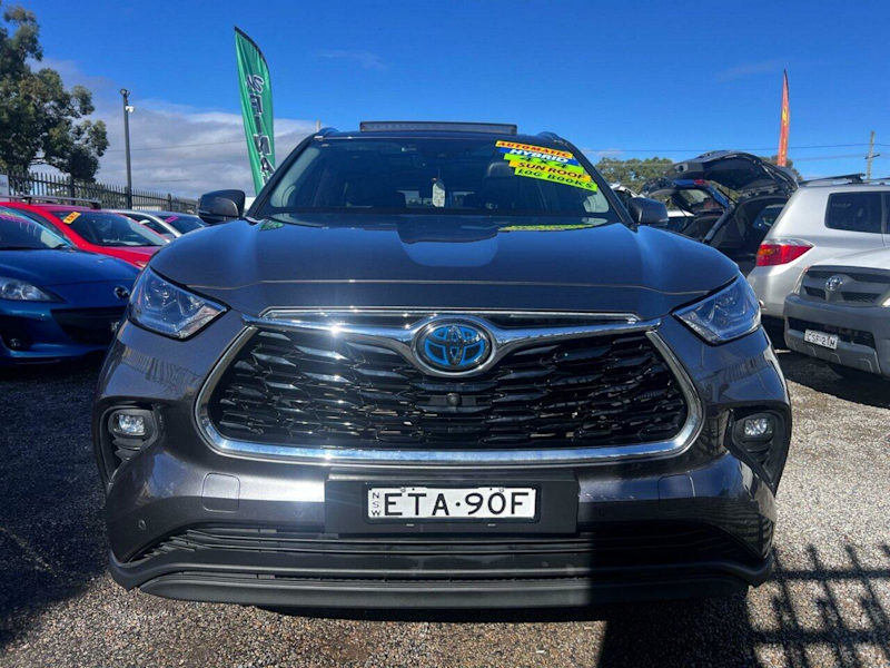 2021/22 TOYOTA KLUGER GRANDE EFOUR HYBRID 7 SEAT AWD WAGON, AUTOMATIC, LOG BOOKS, 2025 REGO, WARRANT62933714437121111