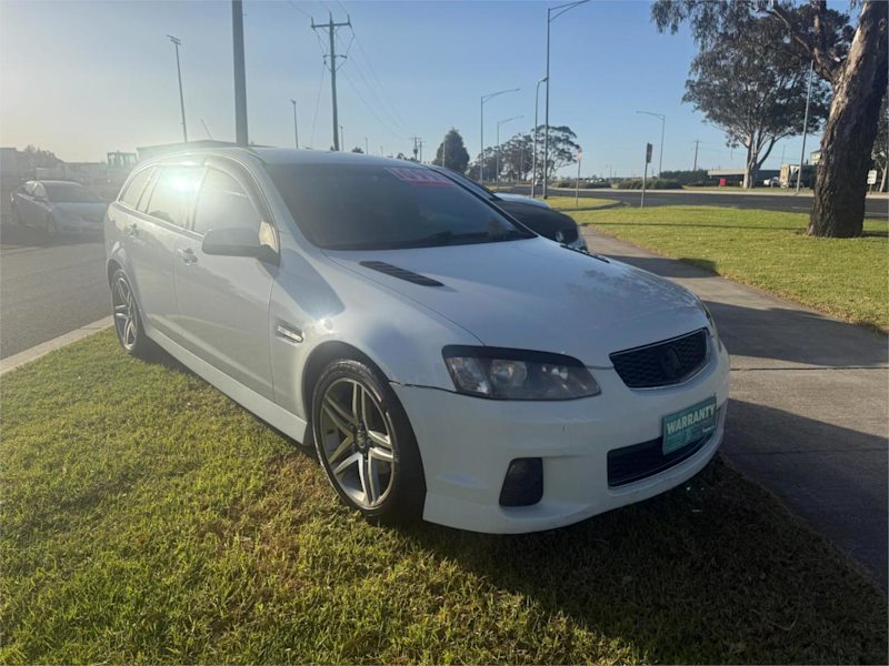 2013 Holden Commodore VE II MY12.5 SV6 Z-Series White 6 Speed Automatic Sportswagon62937623270017112