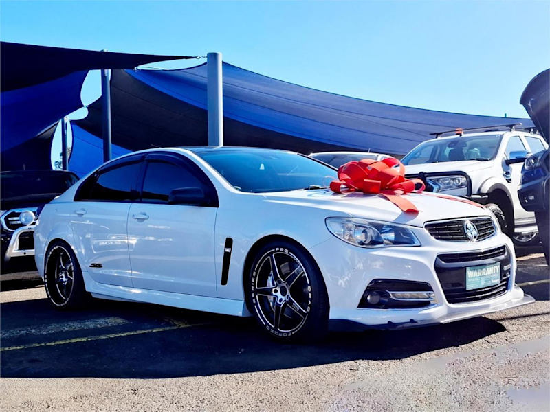 2014 Holden Commodore VF MY15 SS V Redline White 6 Speed Manual Sedan628827675961631121