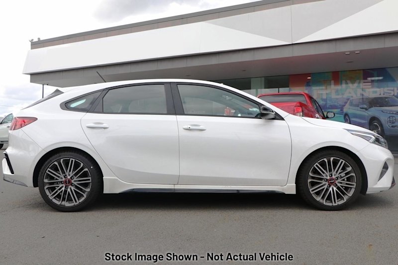 2021 Kia Cerato BD MY22 GT DCT White 7 Speed Sports Automatic Dual Clutch Hatchback62934707313795111