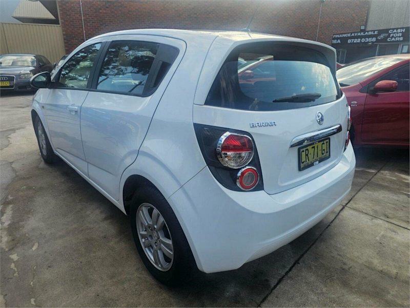 2016 Holden Barina TM MY16 CD White 6 Speed Automatic Hatchback62934706688130113