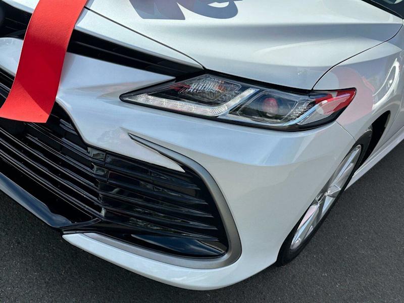 2022 Toyota Camry Axvh70R Ascent White 6 Speed Constant Variable Sedan Hybrid62935679947265113