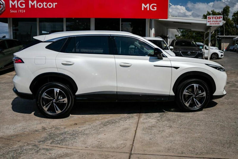2024 MG HS AS33 MY24.5 Vibe DCT Pearl White 7 Speed Sports Automatic Dual Clutch Wagon62936663772931111