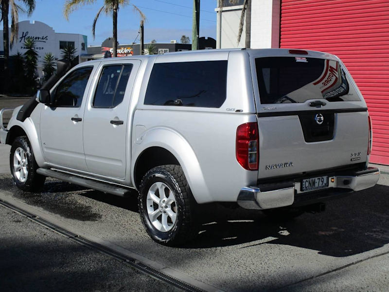 2012 Nissan Navara D40 MY12 ST-X BLACK LINE 4X4 Silver Automatic Dual Cab Utility62936662590723114