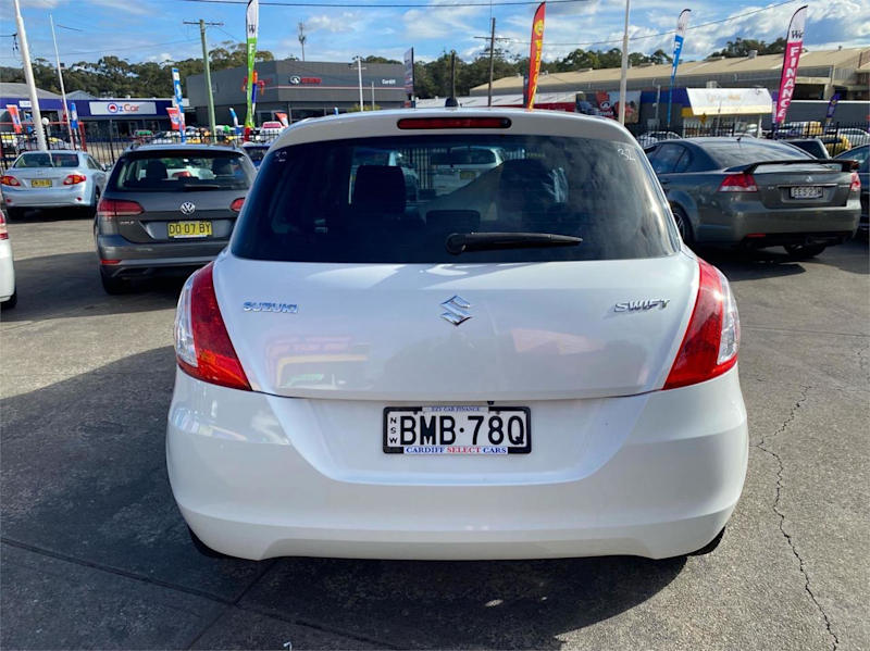 2014 Suzuki Swift FZ GL White 4 Speed Automatic Hatchback62933709182337113