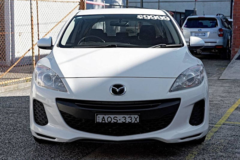 2011 Mazda 3 BL10F1 MY10 Neo White 6 Speed Manual Hatchback62933708440579112