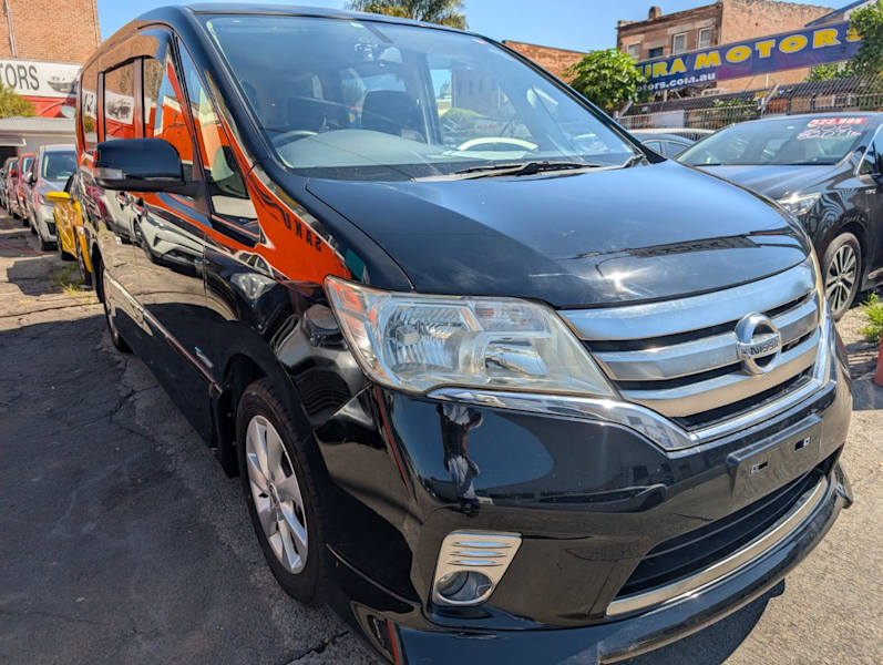 2013 NISSAN SERENA 8 seats62882768428931110