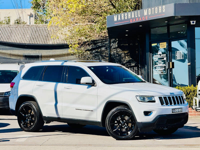 2015 JEEP GRAND CHEROKEE LAREDO (4x2)62932714809219110
