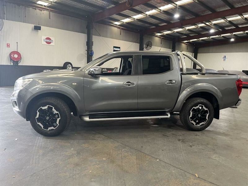 2018 Nissan Navara D23 Series II ST (4x2) Grey 7 Speed Automatic Dual Cab Utility62935690650113111
