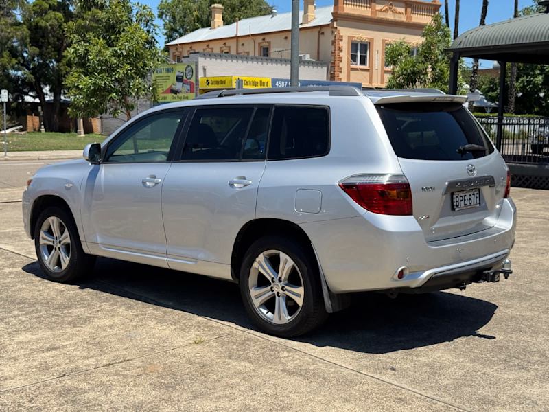 2010 TOYOTA KLUGER KX-S (4x4)62933710438402113