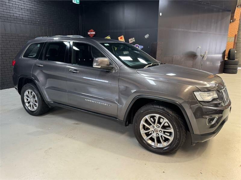 2015 Jeep Grand Cherokee WK MY15 Laredo (4x4) Grey 8 Speed Automatic Wagon62882735312515111