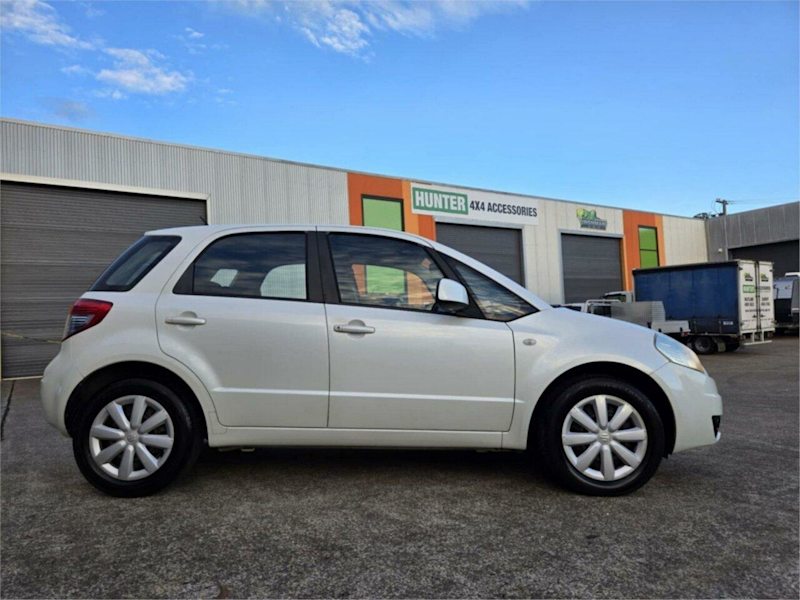 2009 Suzuki SX4 GYA White 4 Speed Automatic Hatchback62934703342083111