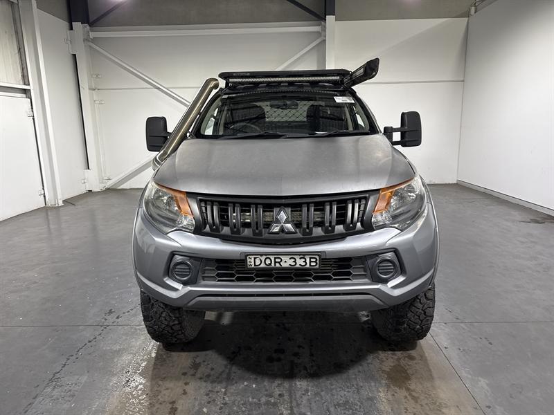 2017 Mitsubishi Triton MQ MY17 GLX (4x4) Grey 6 Speed Manual Dual Cab Utility62934704502403111
