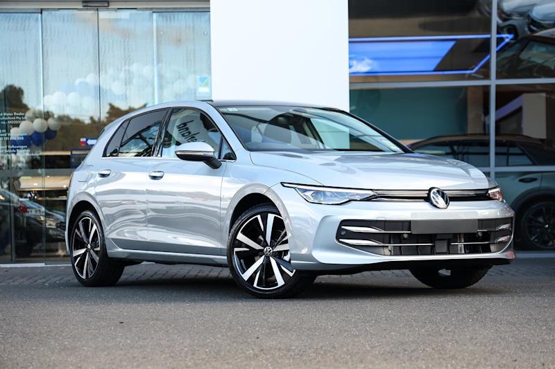 2025 Volkswagen Golf 8.5 MY25 110TSI Style Oyster Silver 8 Speed Sports Automatic Hatchback62882737068545110