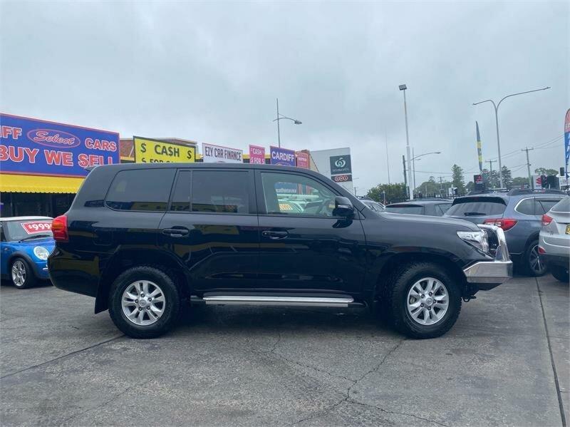 2014 Toyota Landcruiser VDJ200R MY13 GXL (4x4) Black 6 Speed Automatic Wagon62935684510850111