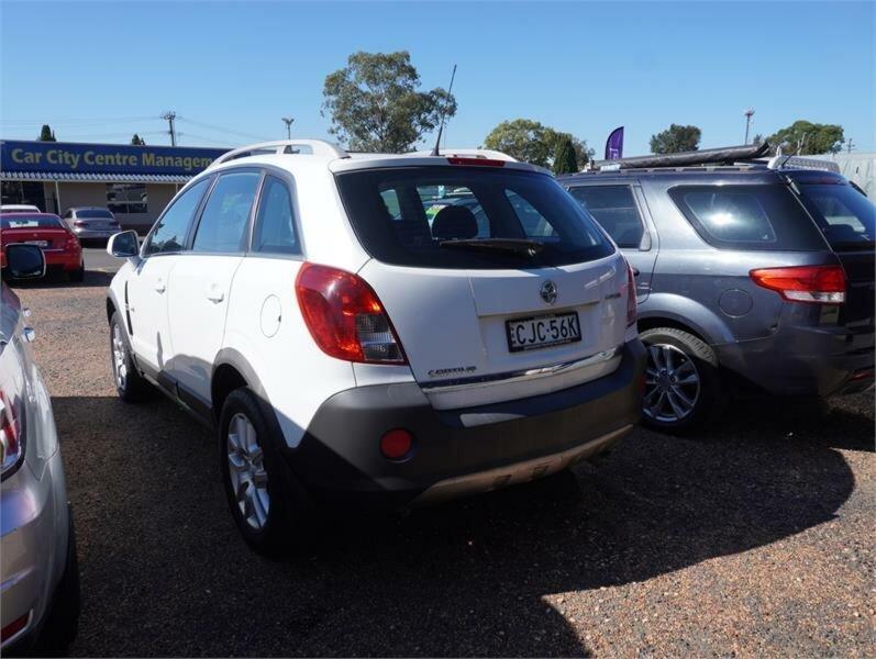 2012 Holden Captiva CG MY12 5 (FWD) White 6 Speed Automatic Wagon62882733255938113