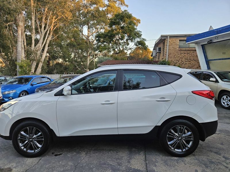2014 Hyundai ix35 LM Series II Trophy (FWD) White 6 Speed Automatic Wagon62935693624065113