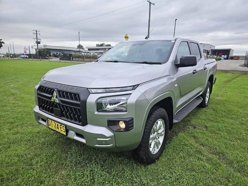 2024 Mitsubishi Triton MV MY24.5 GLX+ Pick-up Double Cab 4x4 Silver 6 Speed Sports Automatic Utility62935686073219112