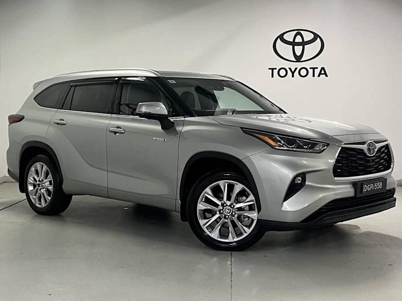 2024 Toyota Kluger Grande Silver Storm Wagon62933711451907110