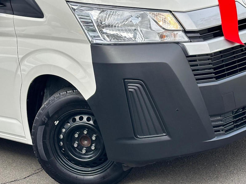 2023 Toyota HiAce GDH300R LWB White 6 Speed Sports Automatic Van62933704298755113