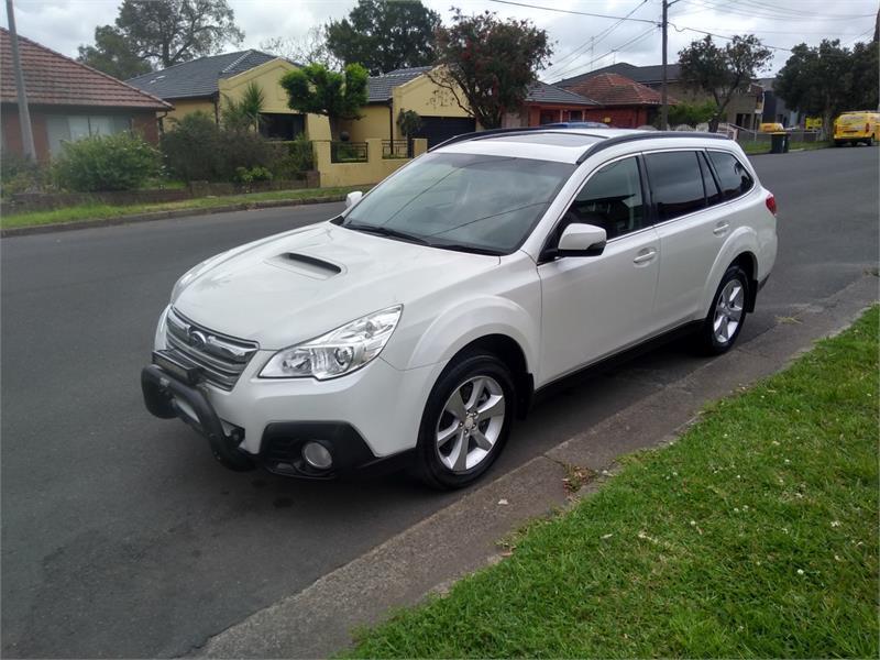 2013 Subaru Outback B5A MY13 2.0D Lineartronic AWD Premium White 7 Speed Constant Variable Wagon62933711776258112