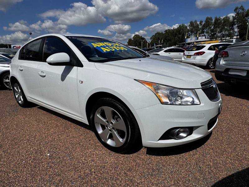 2014 Holden Cruze JH Series II MY14 Equipe White Pearl 6 Speed Sports Automatic Hatchback62933707532417112