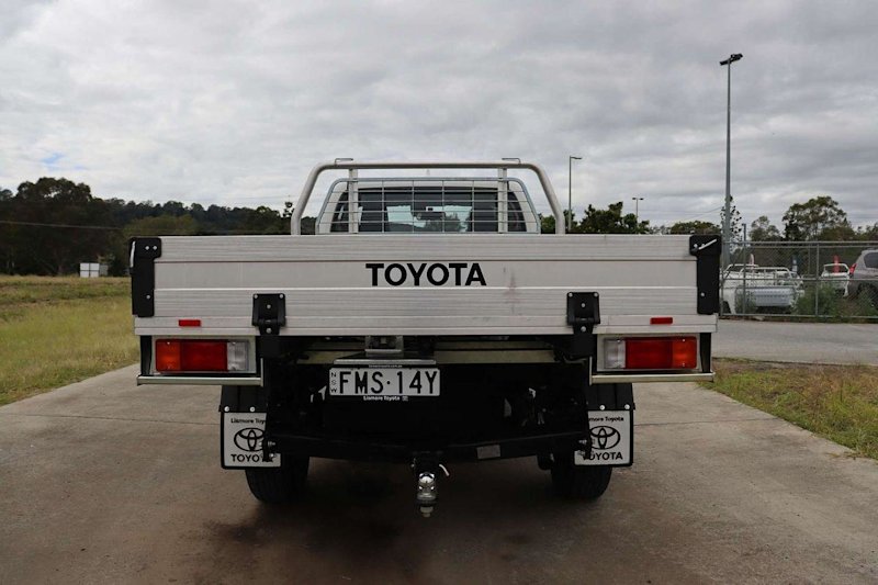 2024 Toyota Hilux GUN126R SR Glacier White Automatic Cab Chassis62940490421761114