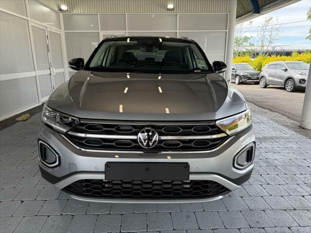 2025 Volkswagen T-ROC D11 MY23 110TSI Style Pyrit Silver Metallic 8 Speed Automatic SUV62939538379649111