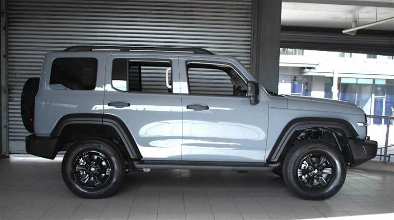 2025 GWM Tank 300 LUX Petrol Fossil Grey 8 Speed Automatic Wagon62882721747073111