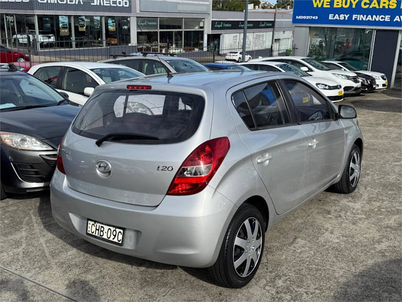 2012 Hyundai i20 PB MY12 Active Silver, Chrome 4 Speed Automatic Hatchback62936663709443111