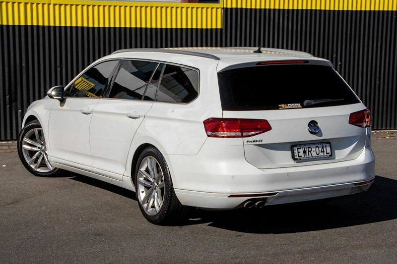 2018 Volkswagen Passat B8 206TSI R-Line White Steptronic Sedan62882767883394111