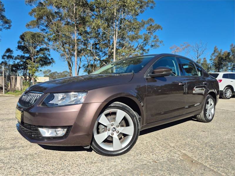 2014 Skoda Octavia NE MY14 Ambition Sedan DSG 103TSI Brown 7 Speed Sports Automatic Dual Clutch62935689918723111