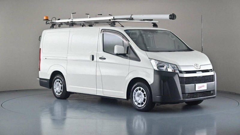 TOYOTA HIACE LWB 201962882727381507110
