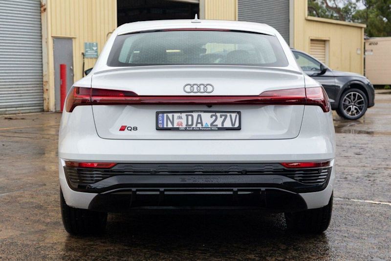 2024 Audi Q8 E-Tron GE MY24 55 Sportback e-quattro White 1 Speed Reduction Gear Wagon62932714761987112