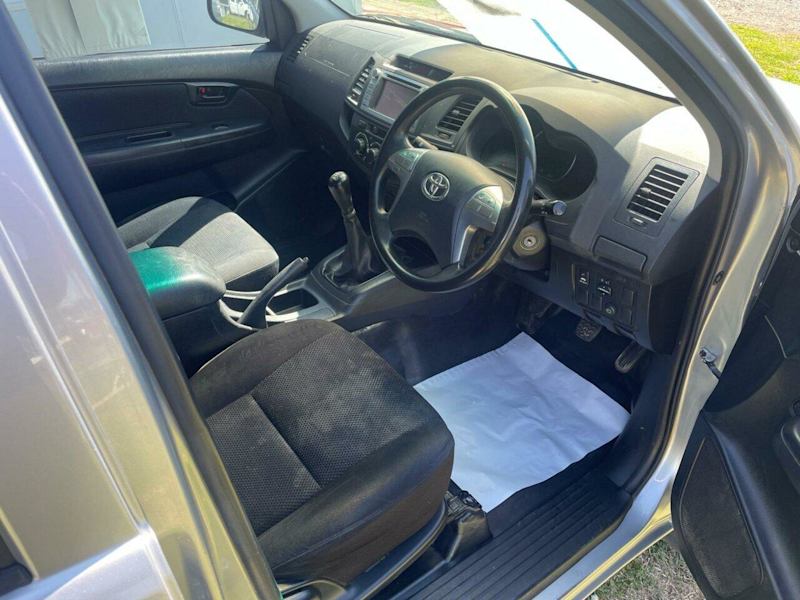 2015 Toyota Hilux KUN16R SR Utility Double Cab 4dr Man 5sp 3.0DT -Located at ARMIDALE in the NSW Nor62936656268801113