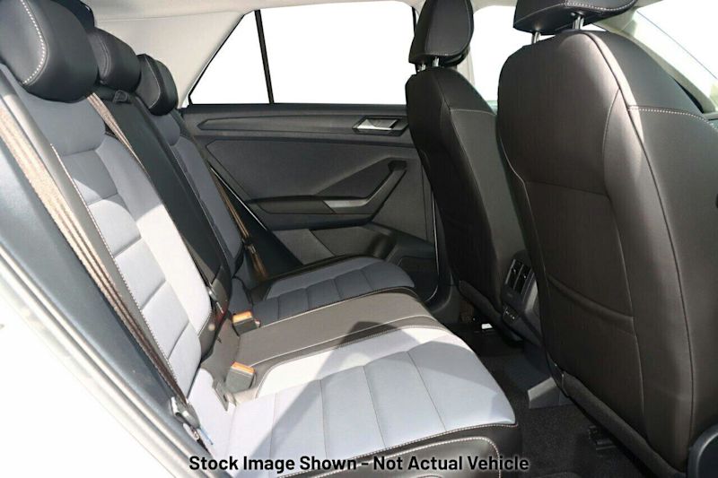 2025 Volkswagen T-ROC D11 MY25 110TSI Style Ravenna Blue Metallic Black 8 Speed Sports Automatic62933704639489112