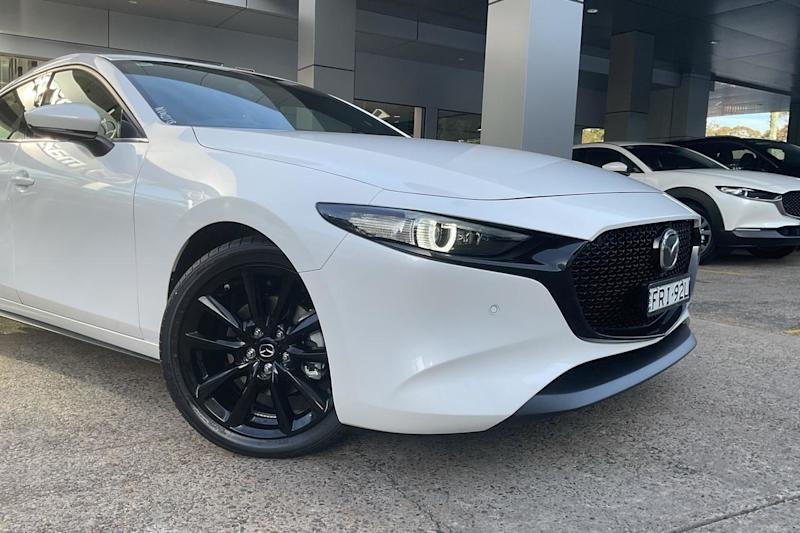 2024 Mazda 3 BP2HLA G25 SKYACTIV-Drive Astina Snowflake White Pearl 6 Speed Sports Automatic62882730936065111