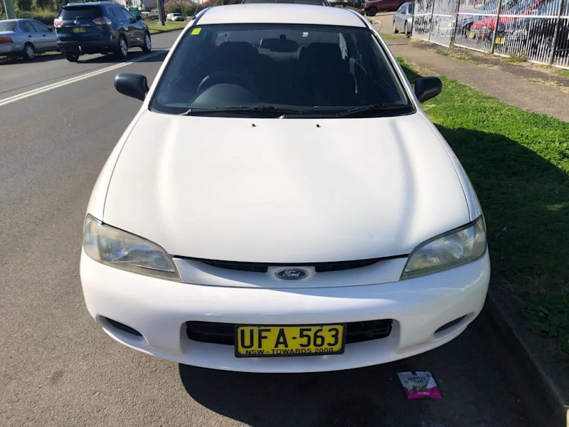 1996 FORD Laser LXi62933713444995111