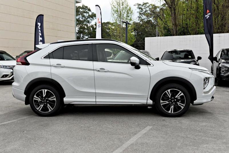 2024 Mitsubishi Eclipse Cross YB MY24 Exceed 2WD White 8 Speed Constant Variable Wagon62935693111937114