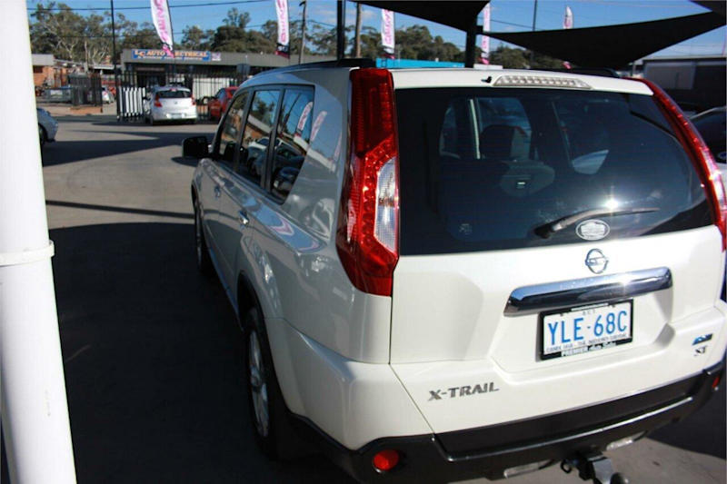 2012 Nissan X-Trail T31 MY11 ST (FWD) White Continuous Variable Wagon62939537811715112