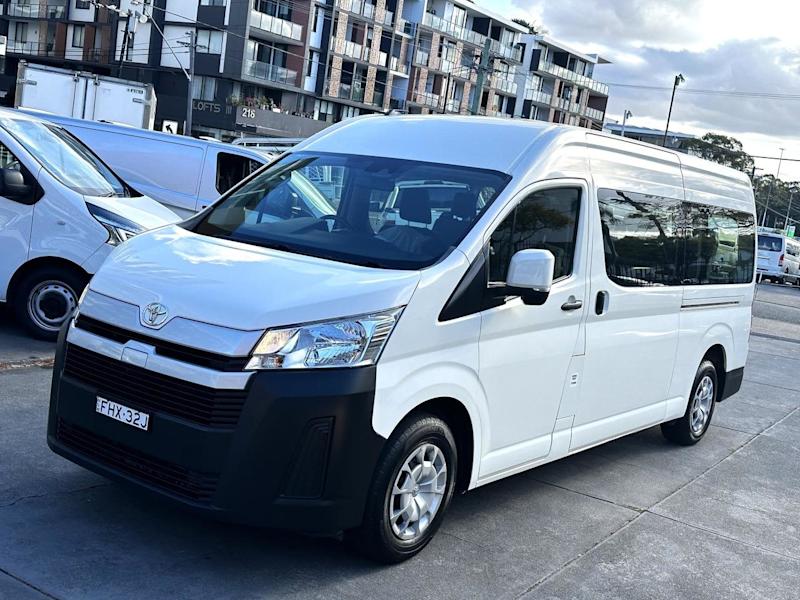 2019 Toyota HiAce GDH322R Commuter (12 Seats) White 6 Speed Automatic Bus62882766313345110